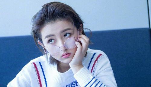 娱乐圈吃瓜猛料张子枫,那些不为人知的幕后故事